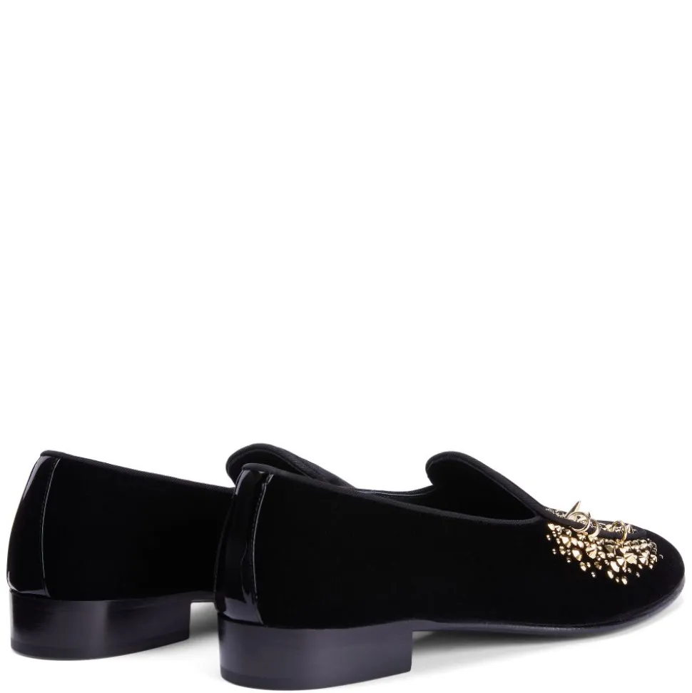 ALVARO STUDS