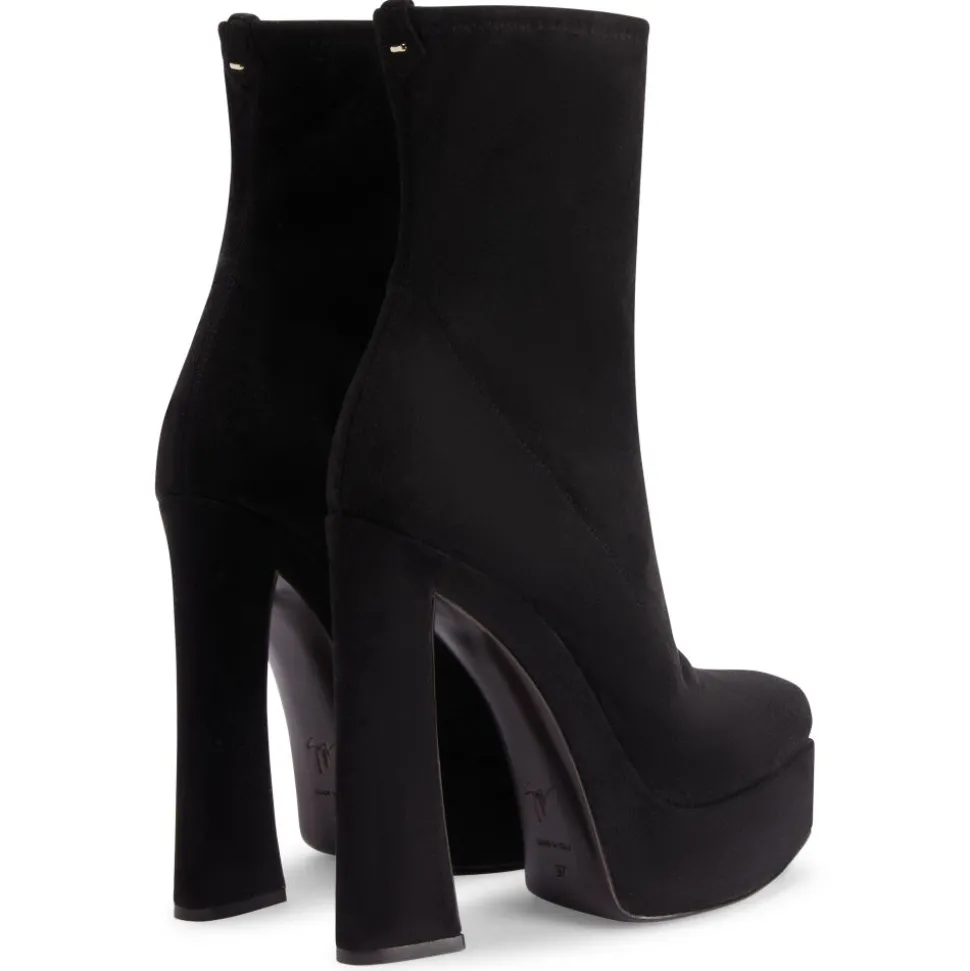 AURELIEE BOOTIE