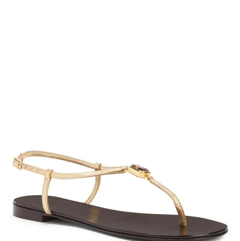 CAMELIEE FLAT